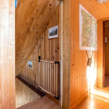 Near The Slopes Chamonix-mont-blanc * Chamonix