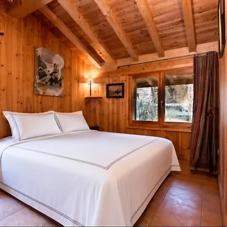 Authentic In Chamonix-mont-blanc شاليه *
