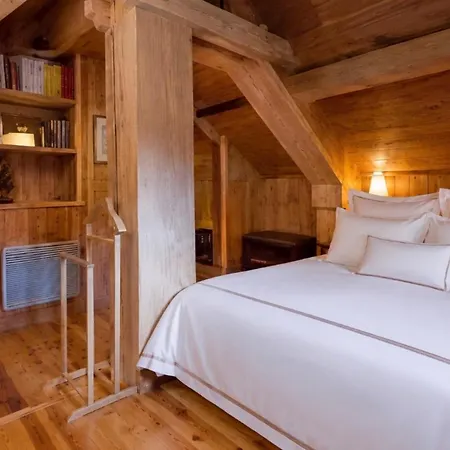 Authentic In Chamonix-mont-blanc شامونكس