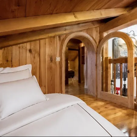 Authentic In Chamonix-mont-blanc شاليه
